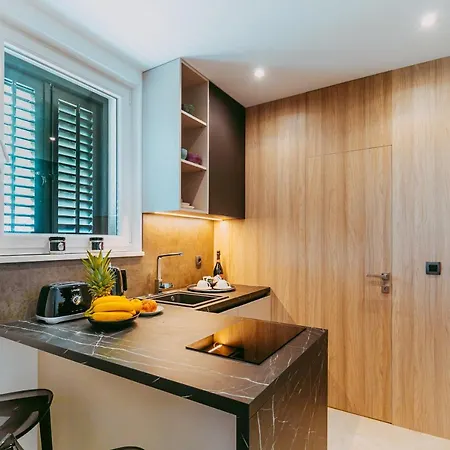 Luxury Il Ponte Ii Couette-café Trogir