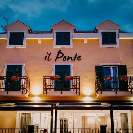 Bed & Breakfast Luxury Il Ponte Ii Trogir